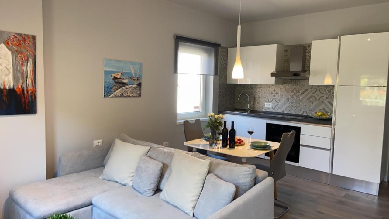 Apartmani Zuzic Porec Exterior photo