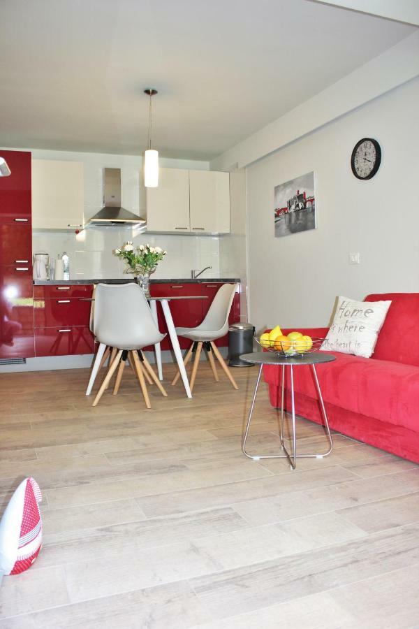 Apartmani Zuzic Porec Exterior photo